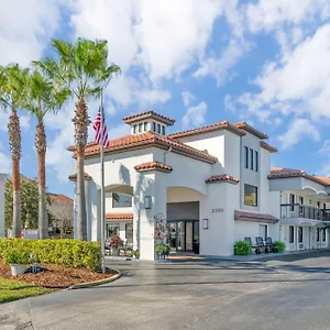 Quality Daytona Speedway - I-95 Hotel