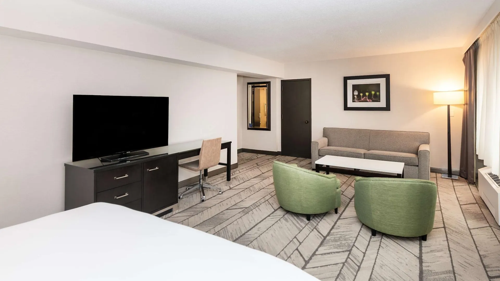 Hotel Doubletree By Hilton Newark Penn Station, Nj