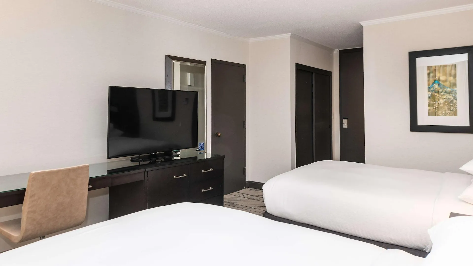 Hotel Doubletree By Hilton Newark Penn Station, Nj