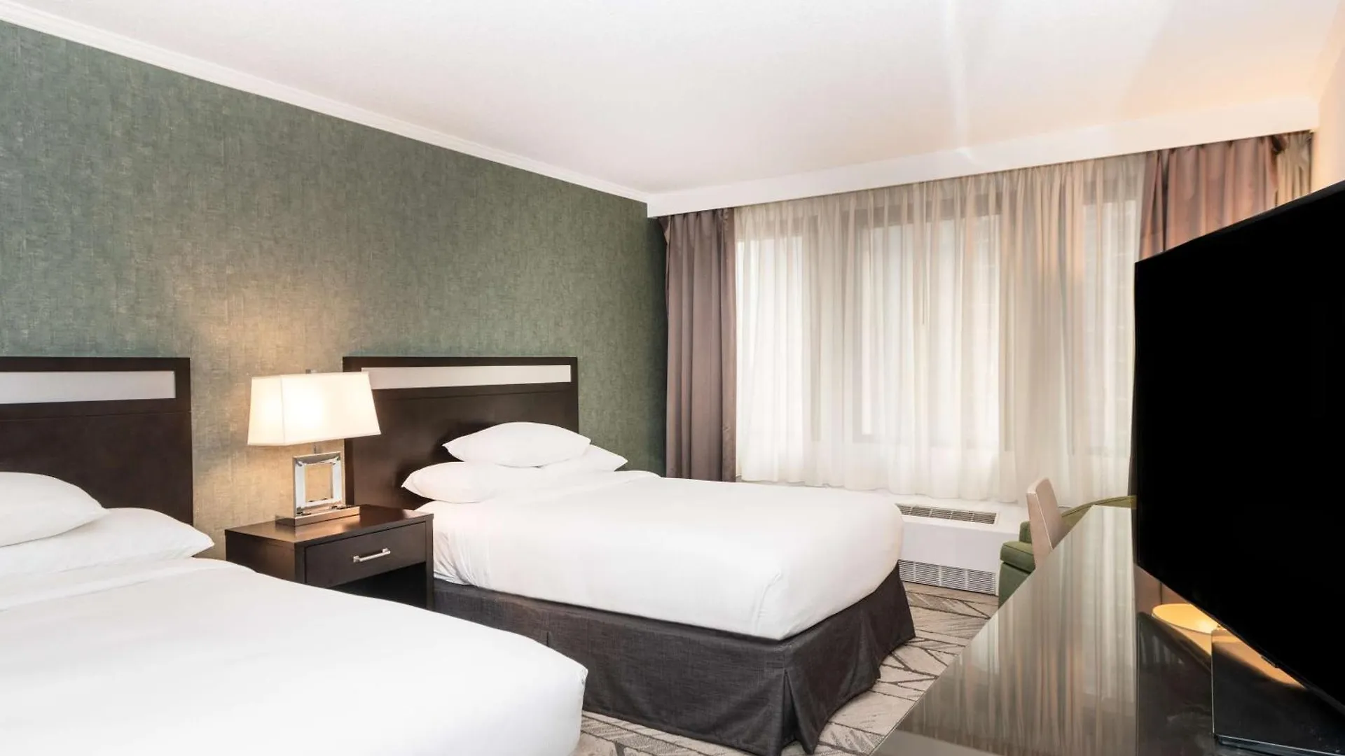 Hotel Doubletree By Hilton Newark Penn Station, Nj